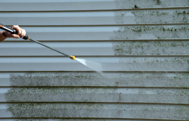Best Window and Screen Pressure Cleaning in Iyanbito, NM